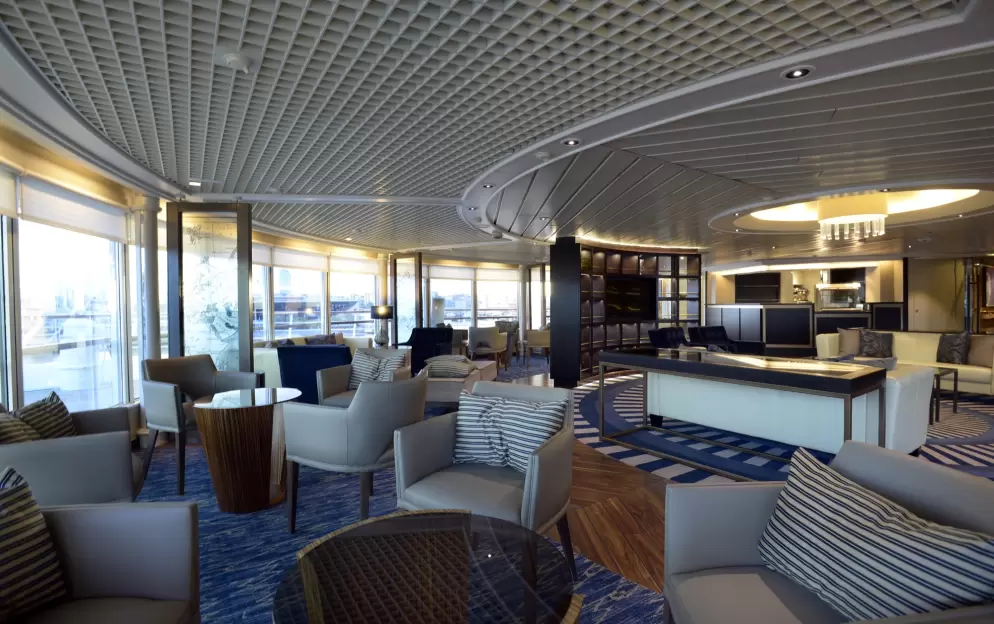 Windstar Star Pride Interior Yacht Club 13.jpg